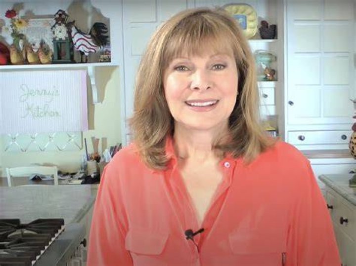 Discovering the Life and Laughter of Jenny Jones: Comedian Extraordinaire